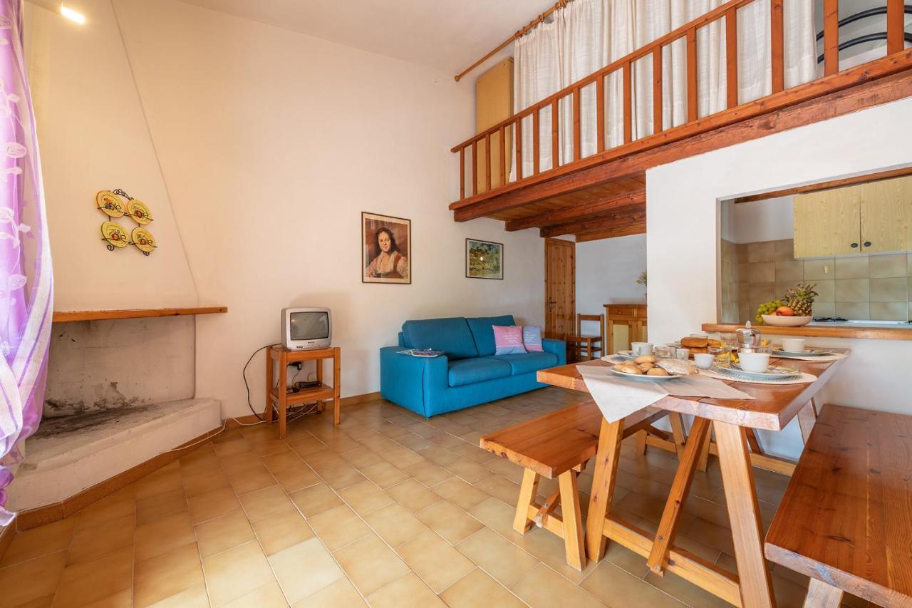 Affittasardegna-Bilo Caraibi 2 Apartment Pittulongu Bagian luar foto