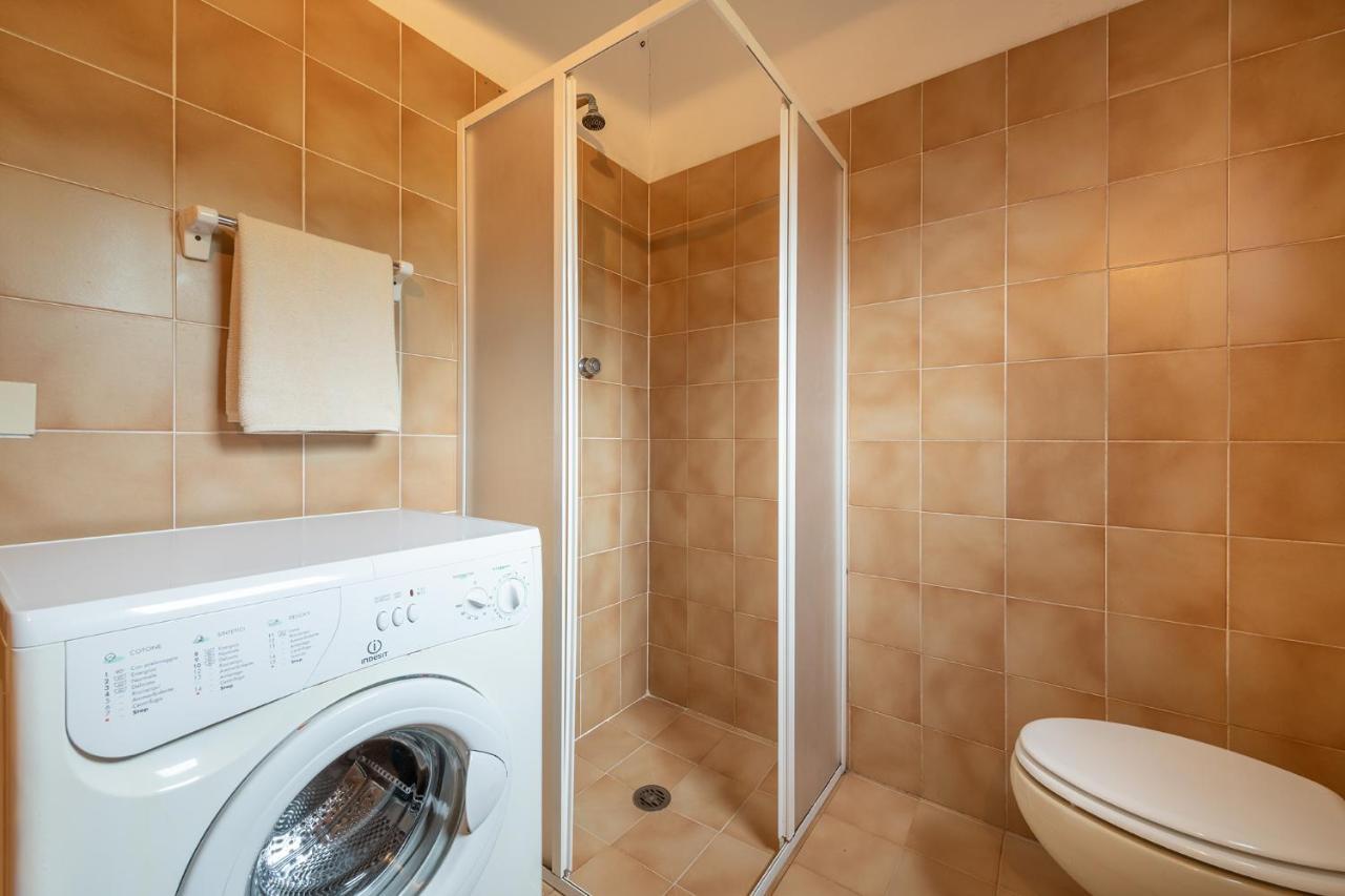 Affittasardegna-Bilo Caraibi 2 Apartment Pittulongu Bagian luar foto